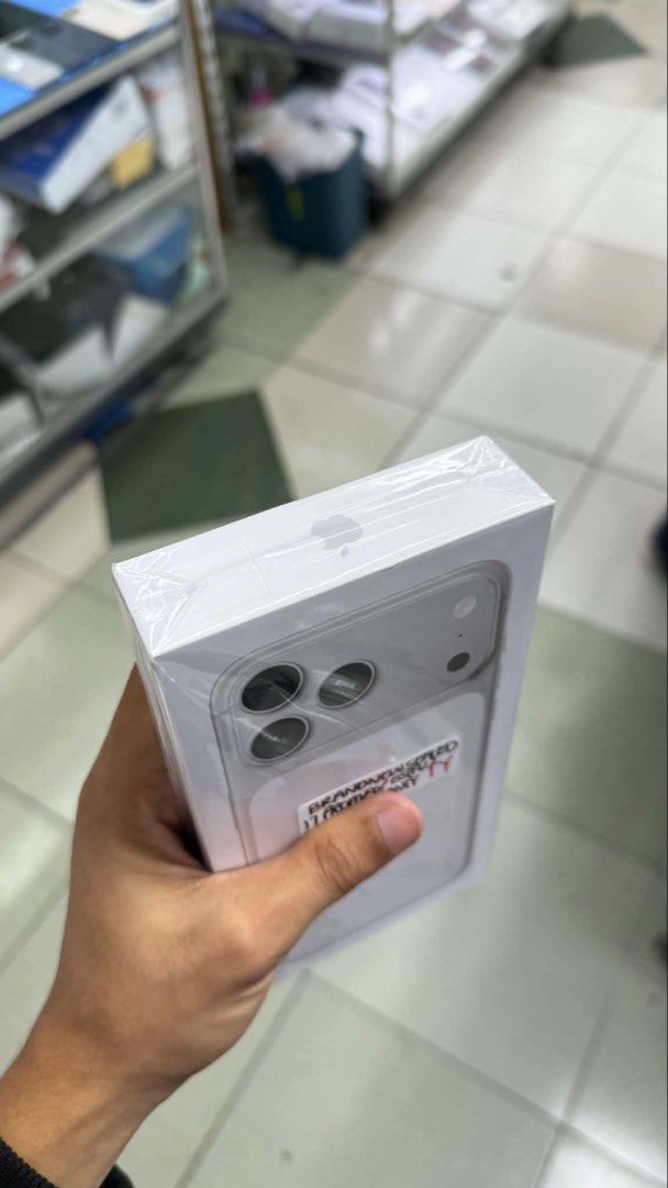 iPhone 17 Pro Max 256GB E-sim Openline Brand New Sealed (Category: iPhone 17 Series) located in San Juan City. Submitted by Khalidmgdla08 (Listing ID 1445757324, Image 2). Description: FOR SALE | TRADE/SWAP Price: 76,999 On hand: iPhone 17 Pro Max✔️ 256GB ✔️ E-SIM OPENLINE ✔️ 100% Batt health ✔️ NTC APPROVED ✔️ 100% Original ✔️ 100% Makinis ✔️ 100% Smooth ✔️ NOT REFURB ✔️ NO HIDDEN ISSUES ✔️ NEVER BEEN REPAIRED ✔️ TEST TO SAWA✔️ FREE 3-UTOOLS ✔️ 