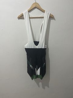 (Category: ) located in . Submitted by thrift.ine (Listing ID 1445769582, Image 1). Description: .
