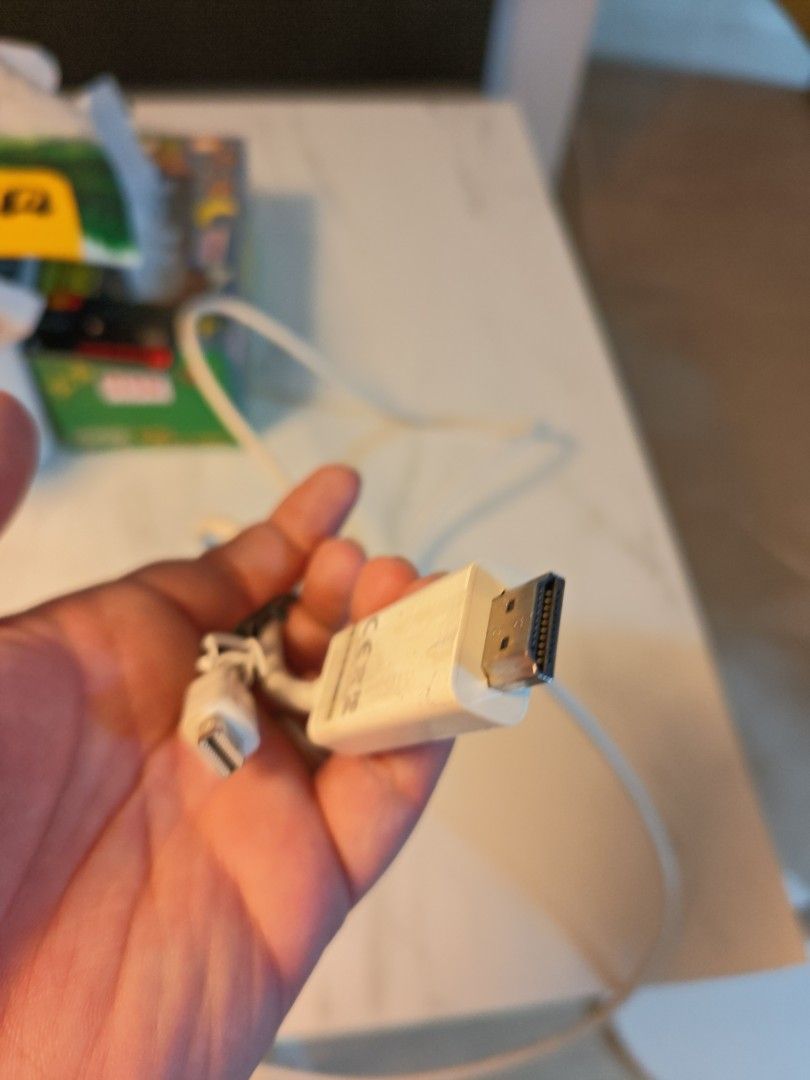 j5create 4K HDMI to USB-C Adapter