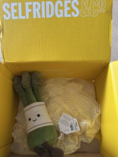 （分類：）位於 。 由 miiilky 提交（商品編號 1445618842，圖片 1）。簡介： 。