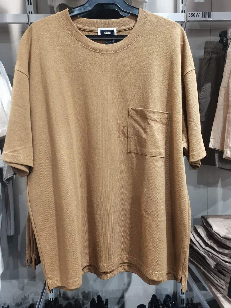 Kith tshirt (Category: Activewear) located in Manila. Submitted by tinderosince2106 (Listing ID 1445740416, Image 3). Description: available size S,M L,XL sameday delivery.