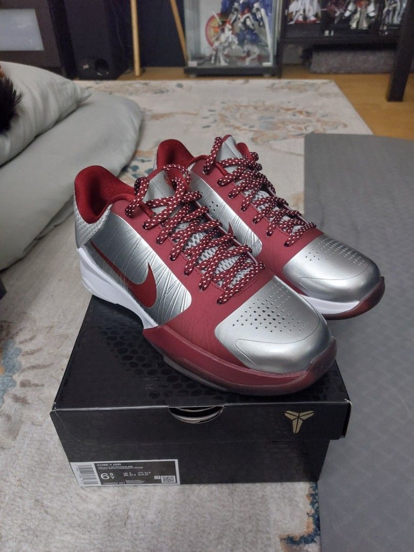 Kobe 5 Lower Merion GS Size 6.5Y (Category: Babies & Kids Fashion) located in Quezon City. Submitted by cisnarf (Listing ID 1445620959, Image 2). Description: -Complete with receipt. -US release. -Grade school size 6.5y. -Color: Metallic Silver/Team Red. -Product Code: HM9522-001. .