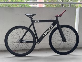 (Category: ) located in . Submitted by cycleskid (Listing ID 1445707471, Image 1). Description: .