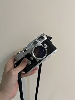 （分類：）位於 。 由 cameramann 提交（商品編號 1445746942，圖片 1）。簡介： 。