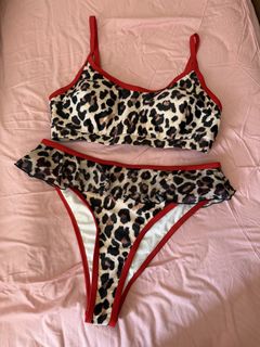 (Category: ) located in . Submitted by rosellegrey25 (Listing ID 1445763810, Image 1). Description: .