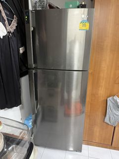 (Category: ) located in . Submitted by chengweih202415 (Listing ID 1445694452, Image 1). Description: .