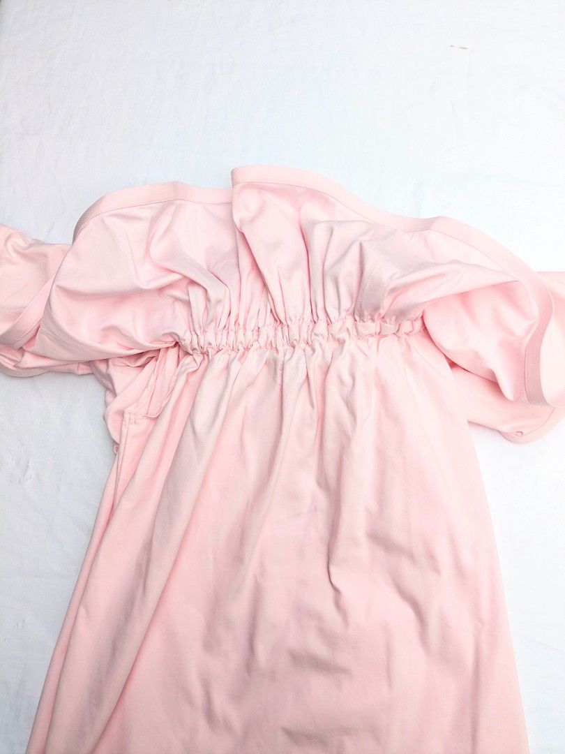 Light Pink Coquette Puffy Off-shoulder Blouse (Category: Blouses) located in Las Pinas. Submitted by amisells (Listing ID 1445717764, Image 3). Description: Length 53.5cm Width 38.5 Bust 87 Shoulder width 48 note that the garment is measured while lying flat, there may be a 1-3cm margin of error..