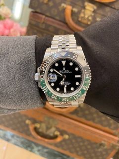 (Category: ) located in . Submitted by redrabbitluxury (Listing ID 1445686313, Image 1). Description: .