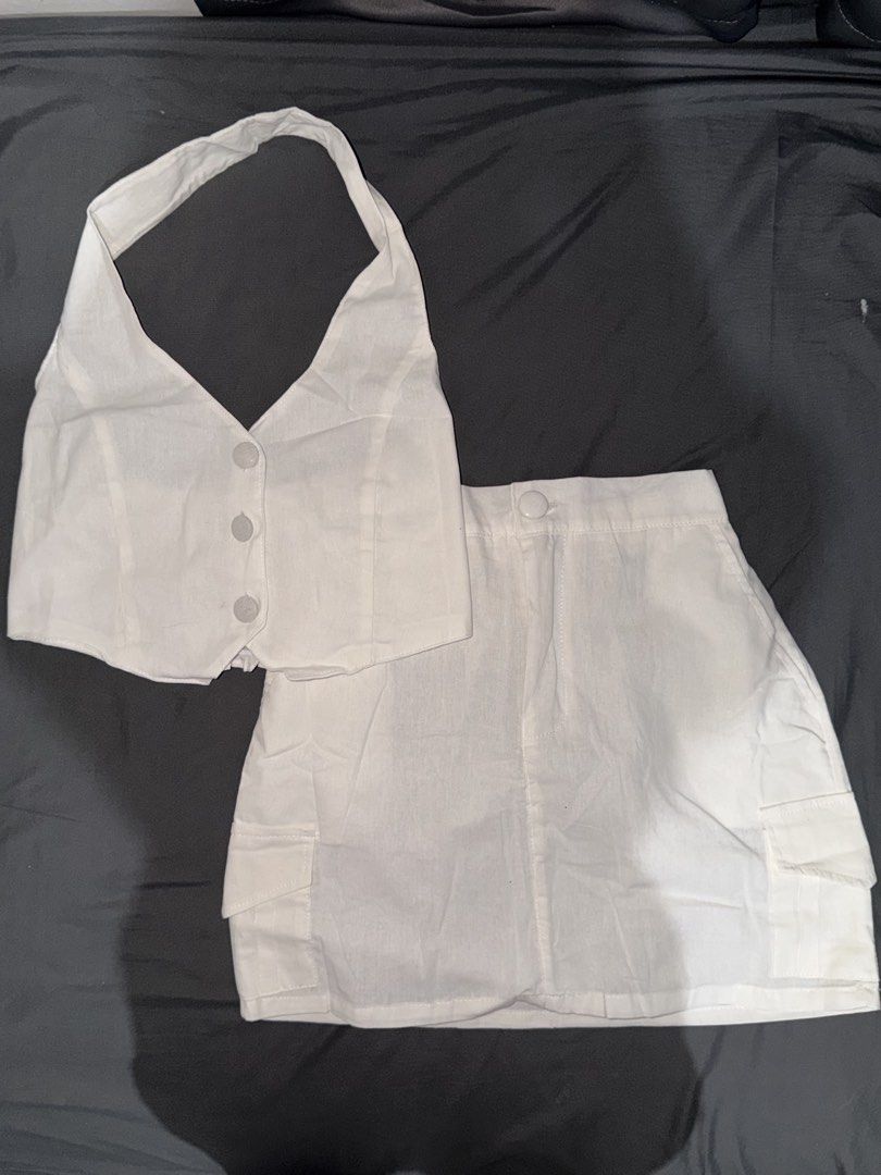 Linen Halter Top and Cargo Skirt (Category: Sets or Coordinates) located in Caloocan City. Submitted by ashiicml (Listing ID 1445692077, Image 1). Description: Never used BUY 3 LESS 40 + free 1 top (All P180 items).