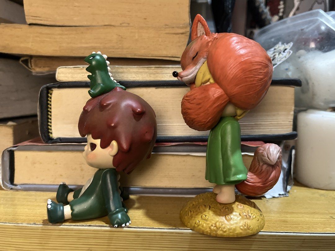 Little Prince Fox & Dinosaur Boy Blind Box Figures (Category: Designer & Blind Box Toys) located in Manila. Submitted by alexandriasstuff (Listing ID 1445785194, Image 2). Description: Hirono Figures (No box and card) Dino - 300 Fox - 400 Bundle - 650 JNT/Lalamove Shipping .