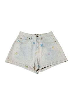 (Category: ) located in . Submitted by gonthrifting (Listing ID 1445744792, Image 1). Description: .