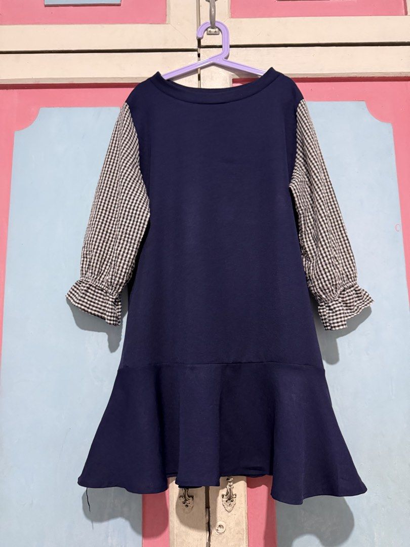 Navy Blue Dress with Gingham Sleeves (Category: Dresses) located in Manila. Submitted by prelovedbyshai_116 (Listing ID 1445630970, Image 1). Description: - Navy blue dress - Long gingham sleeves with ruffled cuffs - Flared, ruffled hem - Versatile for casual or dressy wear - Comfortable fabric -Fits small to medium.