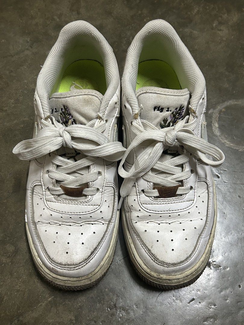Nike Air Force 1 Indigo Unisex (Category: Casual Shoes) located in Angono. Submitted by kkuroset (Listing ID 1445702165, Image 2). Description: rare nike needs cleaning and some small repairs sa outsoles .