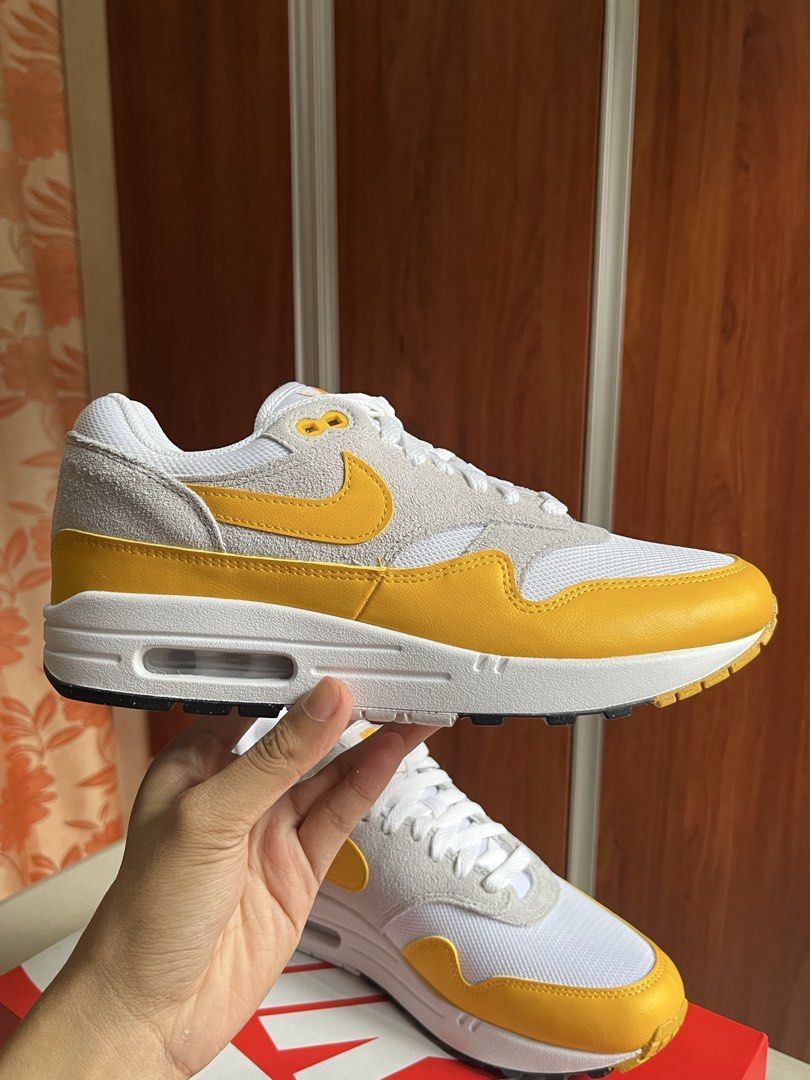 Nike Air Max 1 Essential University Gold (Category: Casual Shoes) located in Quezon City. Submitted by somebanothings (Listing ID 1445663409, Image 3). Description: Nike Air Max 1 Essential University Gold - new and unused, with box Size: 8USM 9.5USL 7UK 41EU Loc: Welcome Rotonda, Quezon City Price is fixed already. Not for swap..
