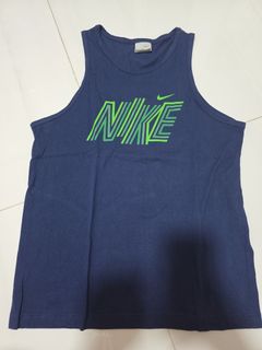 (Category: ) located in . Submitted by thriftshopparadise (Listing ID 1445766393, Image 1). Description: .