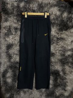 (Category: ) located in . Submitted by secret_closet_ph (Listing ID 1445649644, Image 1). Description: .