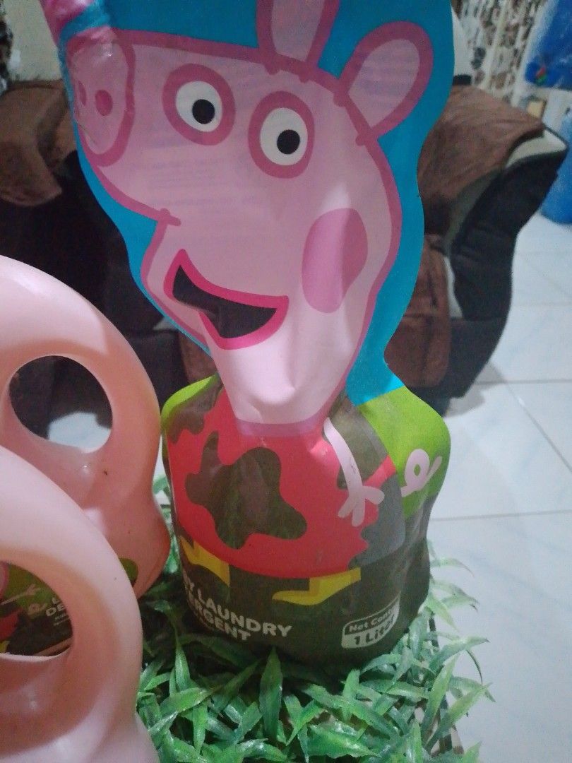 Peppa Pig laundry detergent, bottle cleanser (Category: Baby Toiletries & Grooming) located in Guagua. Submitted by einah0216 (Listing ID 1445716463, Image 3). Description: Take All for only 350 pesos.