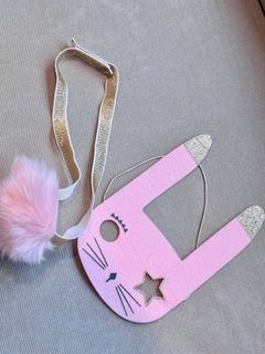 (Category: ) located in . Submitted by annebydesign (Listing ID 1445659368, Image 1). Description: .
