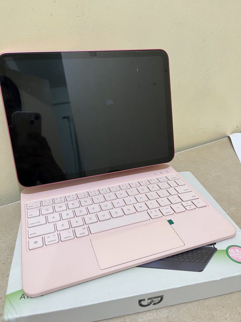 Pink Wireless Keyboard Case with Magnetic Function for Tablet (Category: Computer Keyboard) located in Taguig. Submitted by milllooo (Listing ID 1445747998, Image 3). Description: Take all for 2,500 Both brand: GOOJODOQ Original price 3,500 for case and HDMI/USB - Pink wireless keyboard case (Magnetic function) iPad 11th gen - 5in1 USB/HDMI hub (bnew, natapon na box) - box included for case -with free clear case for ipad 11th gen IPAD NOT INCLUDE