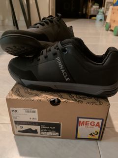 (Category: ) located in . Submitted by sole-collector (Listing ID 1445727348, Image 1). Description: .