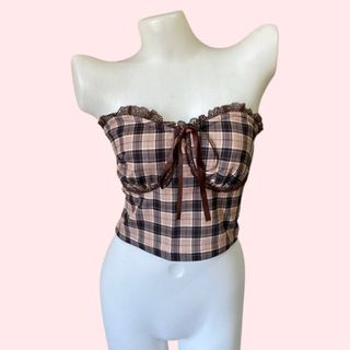 (Category: ) located in . Submitted by araliaceae.shop (Listing ID 1445757917, Image 1). Description: .