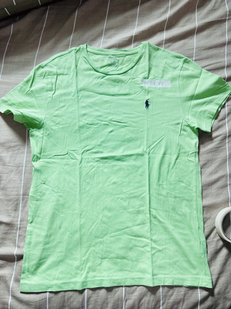 Polo Ralph Lauren Tshirt (Category: Tshirts & Polo Shirts ) located in Makati City. Submitted by reallyGoodfinds (Listing ID 1445661844, Image 3). Description: - Green Polo Ralph Lauren T-shirt - Size: S/P - Origin: Made in Indonesia - Design: Classic polo player logo on chest - Ideal for: Casual wear, comfort - dimes on pic.