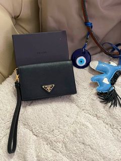 (Category: ) located in . Submitted by SecondhandItems97 (Listing ID 1445700766, Image 1). Description: .