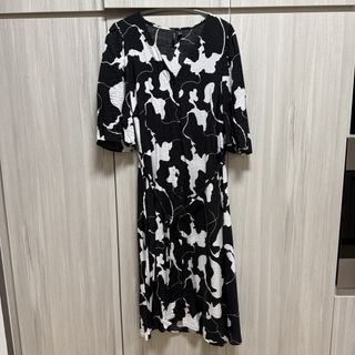 (Category: ) located in . Submitted by hello.preloved (Listing ID 1445727624, Image 1). Description: .