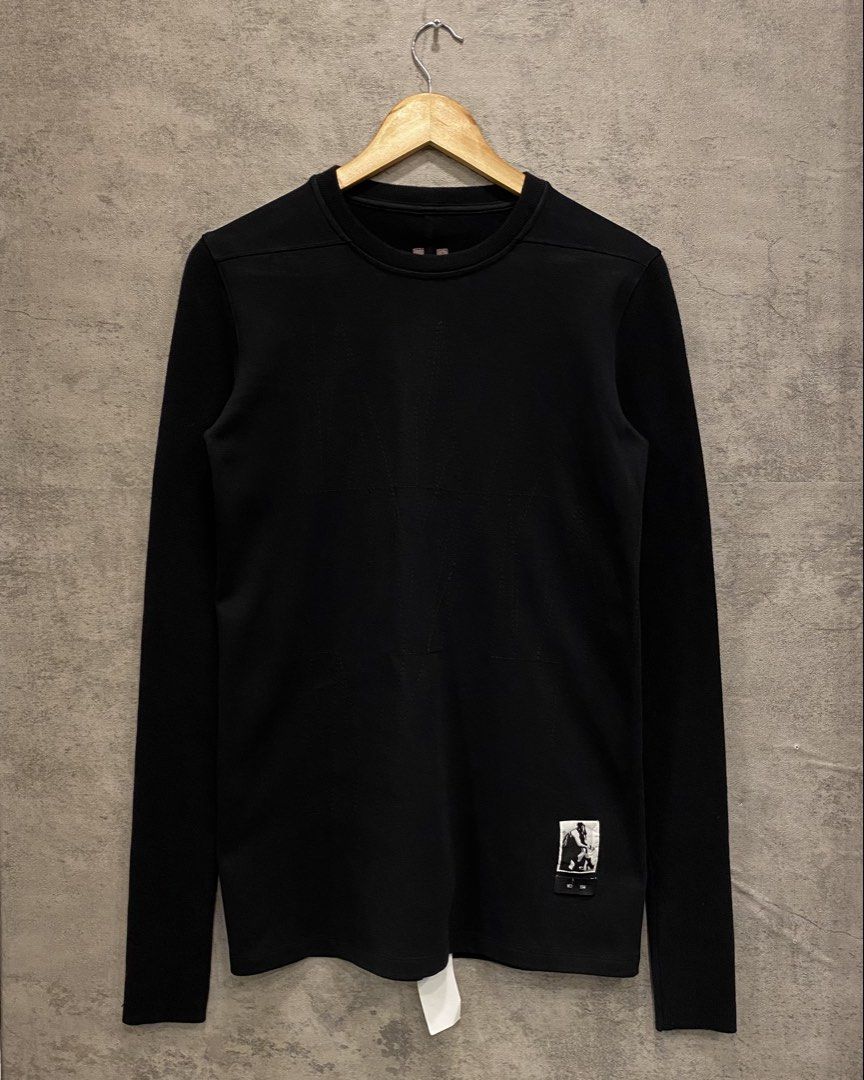 Rick Owens (Category: Luxury Apparel) located in Quezon City. Submitted by rebirthalley (Listing ID 1445753811, Image 1). Description: Width-17 Length-29 Sleeve-28.5 Shoulder-16 Excellent Condition No flaws 6180.