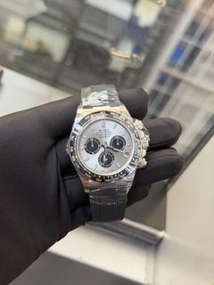 （分類：）位於 。 由 ivan_watch 提交（商品編號 1445700434，圖片 1）。簡介： 。