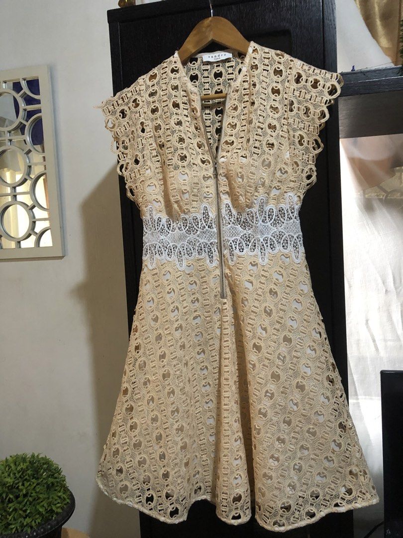 Super Sale🔥SANDRO PARIS Kamel Dress Size 1 ( 16x34) (Category: Luxury Apparel) located in Calapan. Submitted by shakalak2 (Listing ID 1445650091, Image 3). Description: Size 1 16x34 Waist -13.