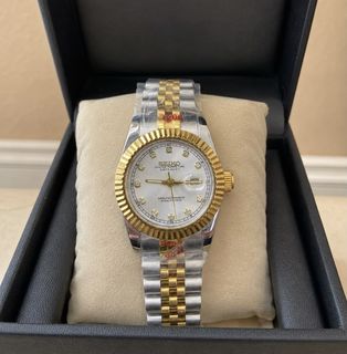 (Category: ) located in . Submitted by am.timepieces (Listing ID 1445767287, Image 1). Description: .