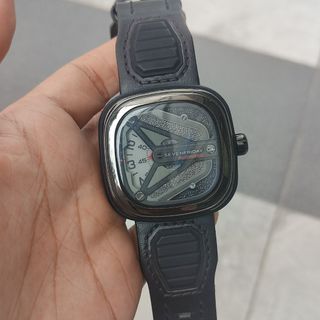 (Category: ) located in . Submitted by watchgarage (Listing ID 1445664873, Image 1). Description: .