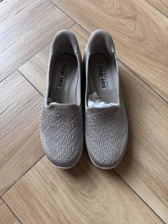 (Category: ) located in . Submitted by cords.treasure (Listing ID 1445669753, Image 1). Description: .