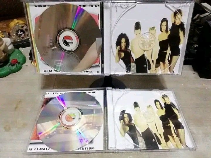 Spice Girls cd - SPICE cd album (Category: CDs & DVDs) located in Valenzuela. Submitted by salvatore-888 (Listing ID 1445710541, Image 3). Description: 💽 Spice Girls - SPICE cd album. 💽 800 Pesos 💽 Brand New , Perfect Quality item. 💽 imported from U.K. 💽 G-Cash Payment first 💽 No Reservation. 💽 Shipping via LBC 💽 Price is already in the Picture. 💽 Free Shipping..