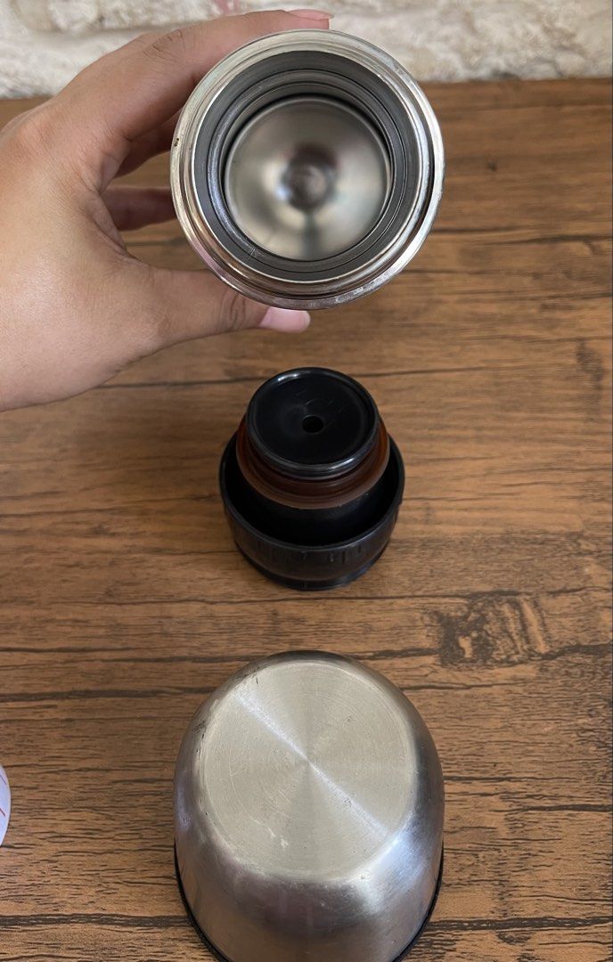 Stainless steel tumbler 9” (Category: Water Bottles & Tumblers) located in San Fernando. Submitted by japansurpluselyu (Listing ID 1445697127, Image 3). Description: .