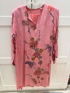 (Category: ) located in . Submitted by PrelovedisReloved (Listing ID 1445777973, Image 1). Description: .