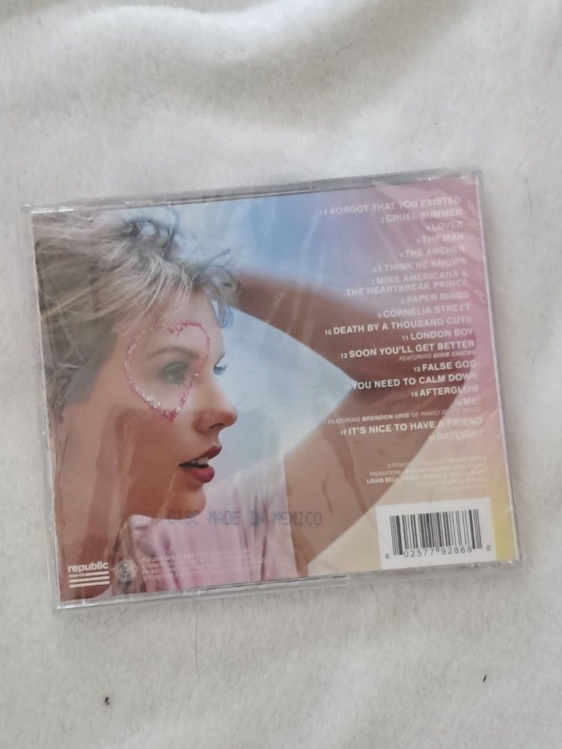Taylor Swift Lover CD (Category: CDs & DVDs) located in Taguig. Submitted by call.me.eni (Listing ID 1445656919, Image 2). Description: - Taylor Swift Lover Album CD - Brand New, unsealed but never played - Includes all original tracks - With cracks - A must-have for any Swiftie collection.