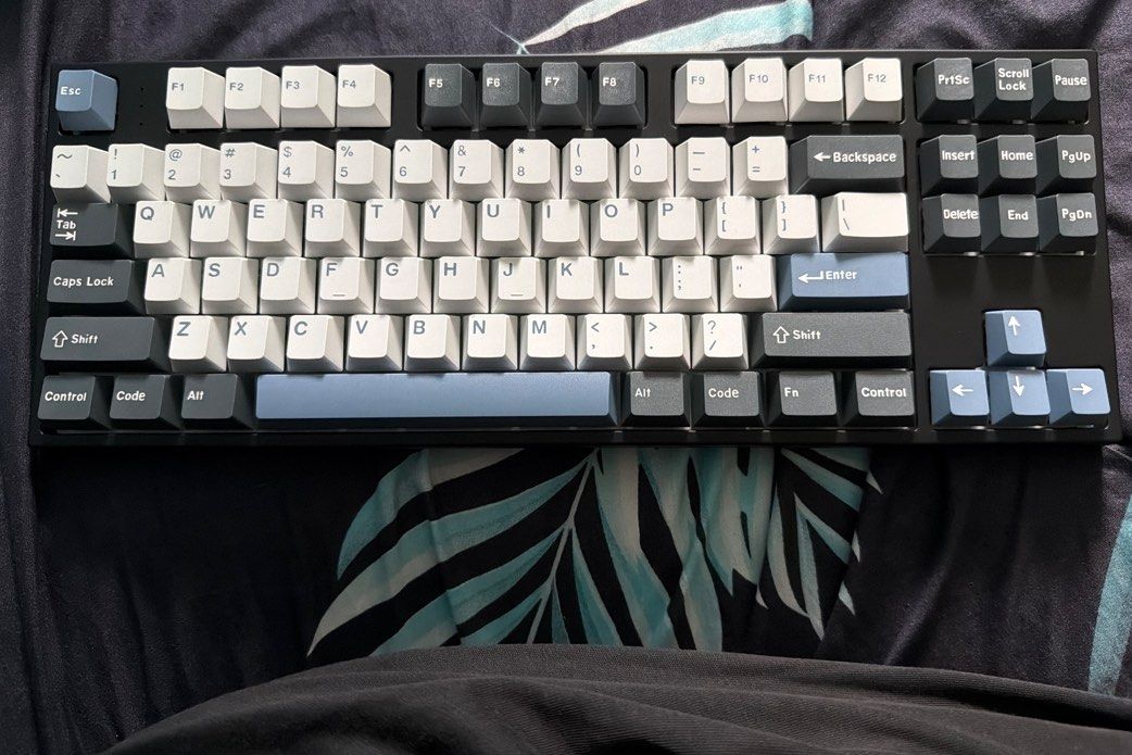 Tempest Kirin Mechanical Keyboard with Case490959905616056322