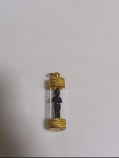 (Category: ) located in . Submitted by collectorboxroom (Listing ID 1445654214, Image 1). Description: .