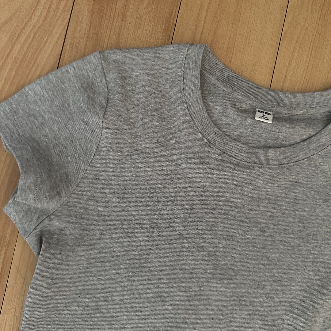 Uniqlo Baby Tee (Category: Shirts) located in Binan City. Submitted by kprelovedz (Listing ID 1445711139, Image 2). Description: Used once only.