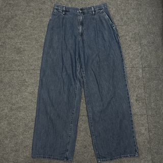 (Category: ) located in . Submitted by aveiee (Listing ID 1445698188, Image 1). Description: .