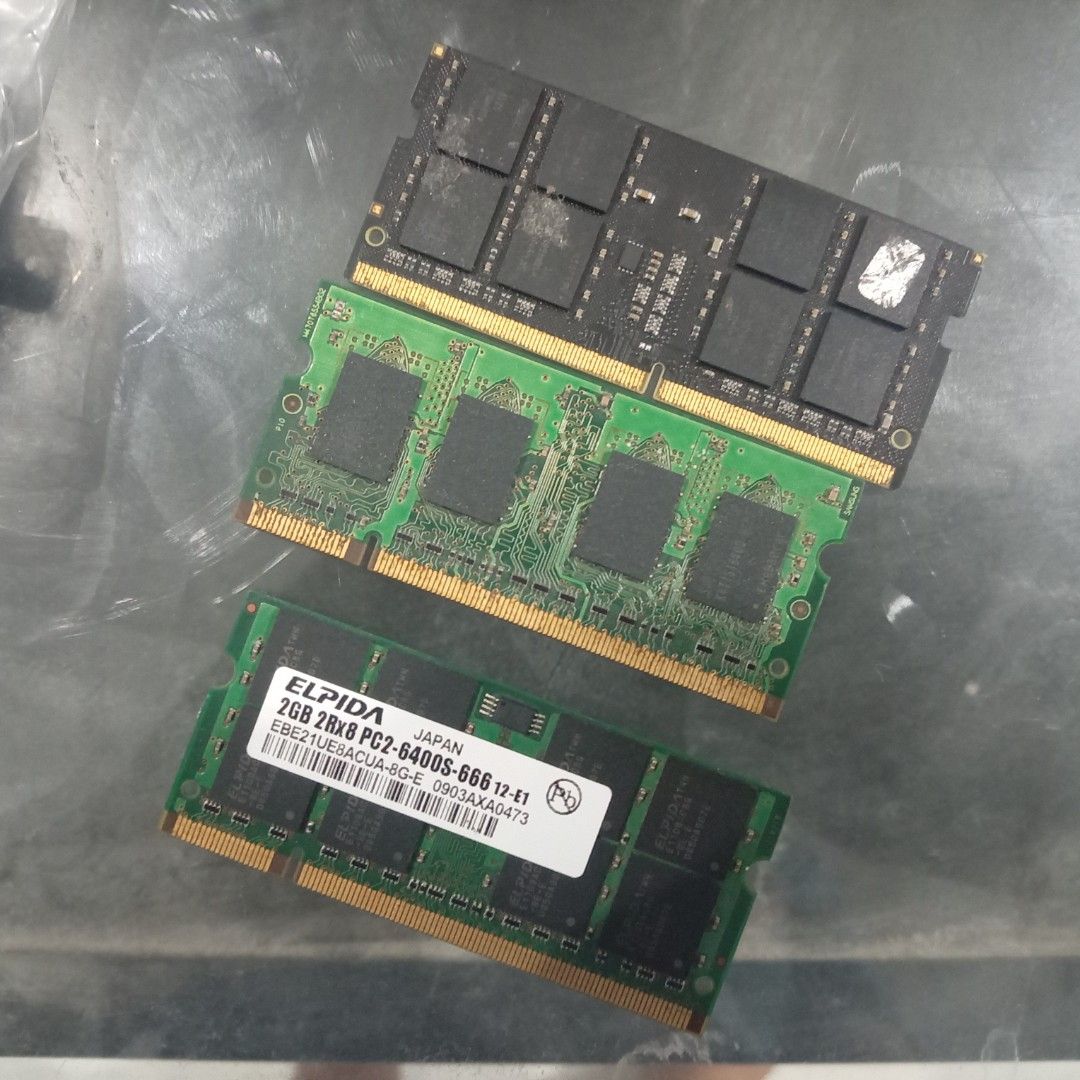 Untested Ram (Category: Computer Parts) located in Manila. Submitted by alicia.lily (Listing ID 1445749535, Image 2). Description: - Elpida RAM Modules 2gb & 1gb - Black DDR4 ram- unknown size - For Laptop.