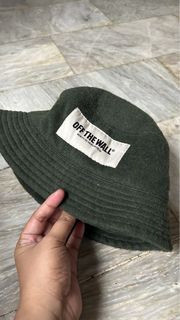 (Category: ) located in . Submitted by amaripreloved (Listing ID 1445682565, Image 1). Description: .