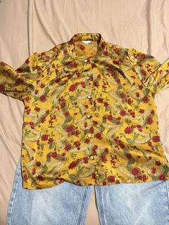 (Category: ) located in . Submitted by 1qtpreloved (Listing ID 1445699082, Image 1). Description: .
