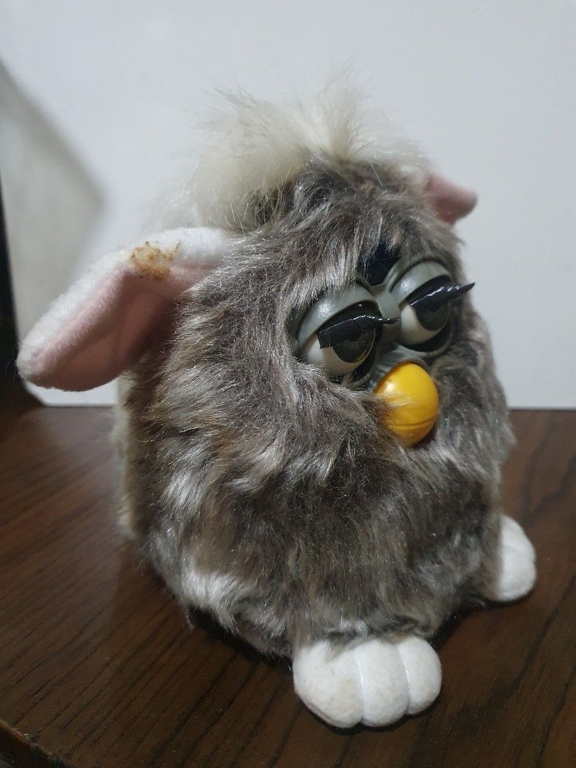 Vintage Furby Owl (Category: Interactive Toys) located in Quezon City. Submitted by collectionneursonline88 (Listing ID 1445785566, Image 2). Description: voice not working 🔄 Meetups Balintawak Camachile 7/11 Quezon City 🛵 Shipping : - Lalamove ( except Provincial) - Flash Express - GogoExpress - LBC 📥 Payment : cash on meetups Gcash.