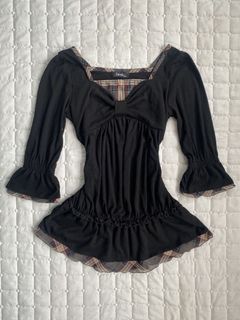 (Category: ) located in . Submitted by phanifiedcloset (Listing ID 1445698191, Image 1). Description: .