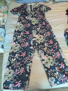 (Category: ) located in . Submitted by puccagirl (Listing ID 1445689928, Image 1). Description: .