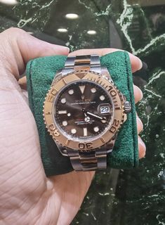 (Category: ) located in . Submitted by hengwatch (Listing ID 1445734972, Image 1). Description: .
