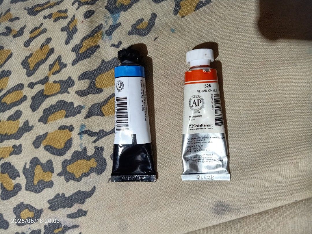 Professional watercolor paint tubes (Category: Art & Prints) located in Bacoor. Submitted by mongrelfrox (Listing ID 1445747284, Image 2). Description: 1. daniel smith manganese blue hue 90% 450 php 2. ShinHan PWC vermillion hue 60% 260 php.